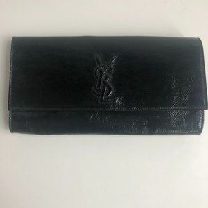 Never Used* YSL Patent Black Sac Be De Jour Clutch